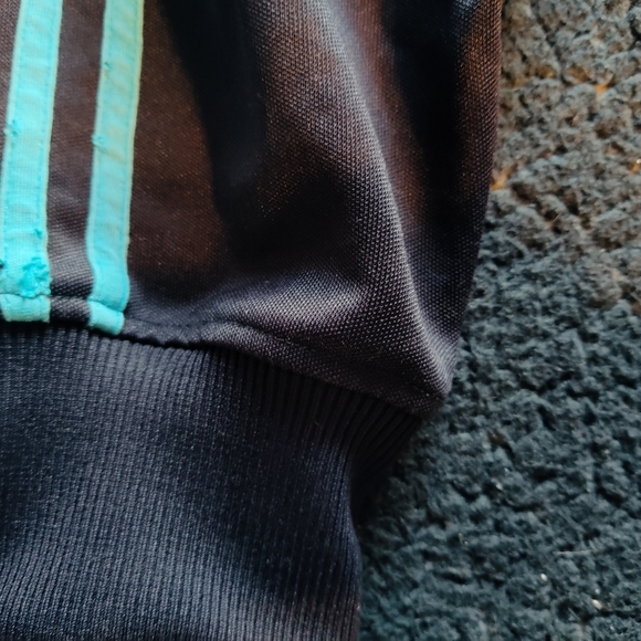 Fred Perry Sport Jacket - Picture 5 of 10